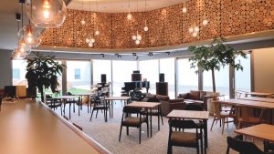 盛岡バスセンター Cafe Bar West38